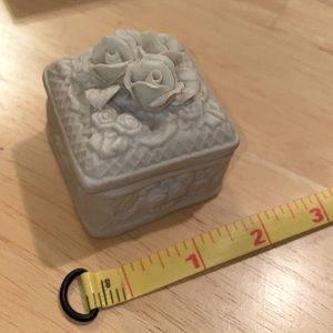Little ring box